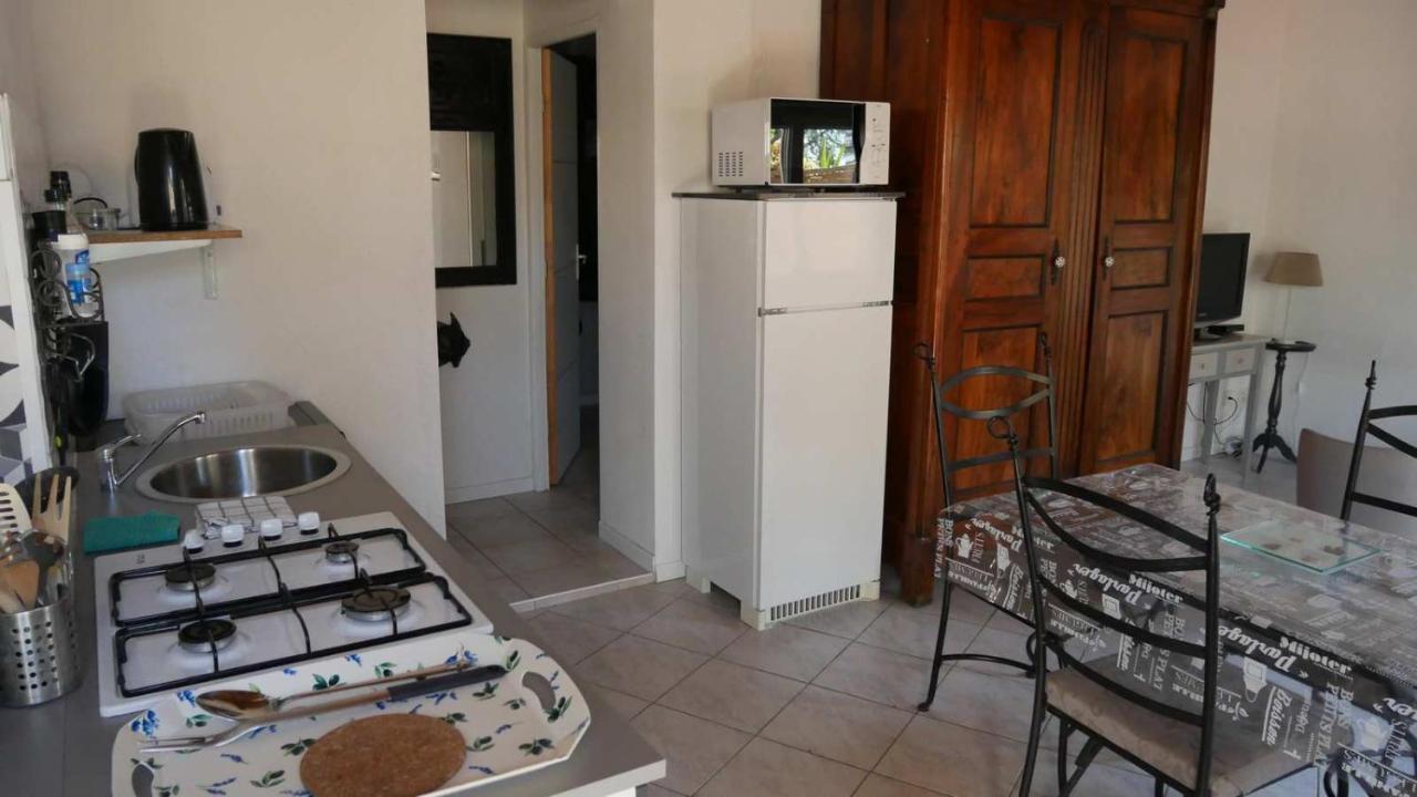 Mas Maurane - Les Lavandes Aux Portes D'Arles Apartment Тараскон Екстериор снимка