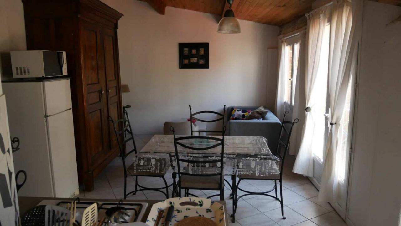 Mas Maurane - Les Lavandes Aux Portes D'Arles Apartment Тараскон Екстериор снимка